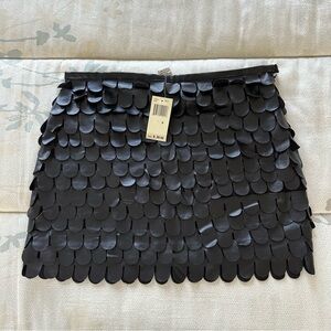 Max Studio NWT Black Faux Leather Scalloped Scale Detail Mini Skirt Sz 4